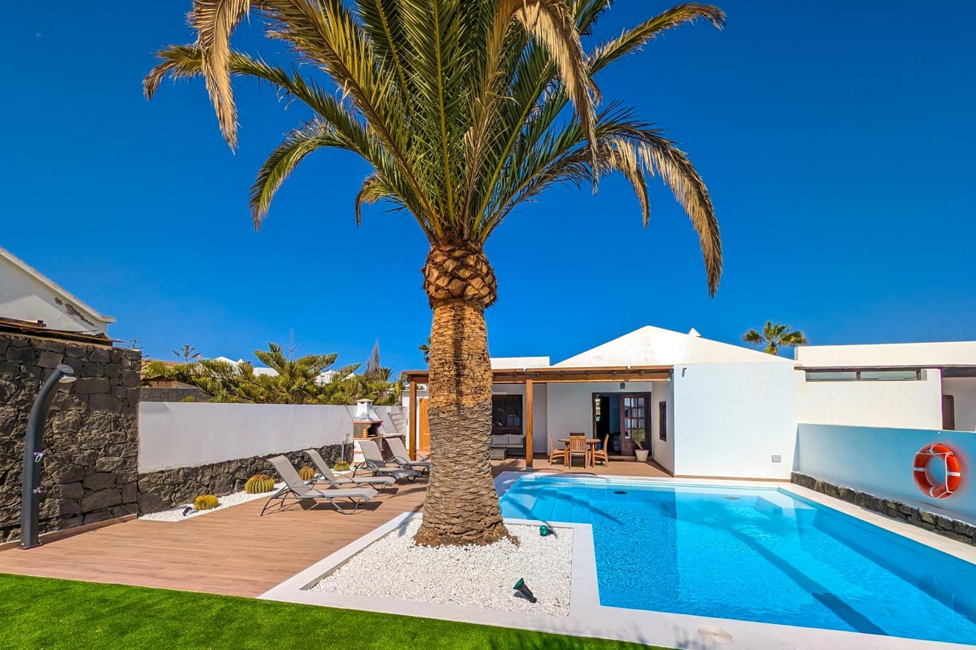 Villa Axular With Heated Private Pool 普拉亚布兰卡 外观 照片