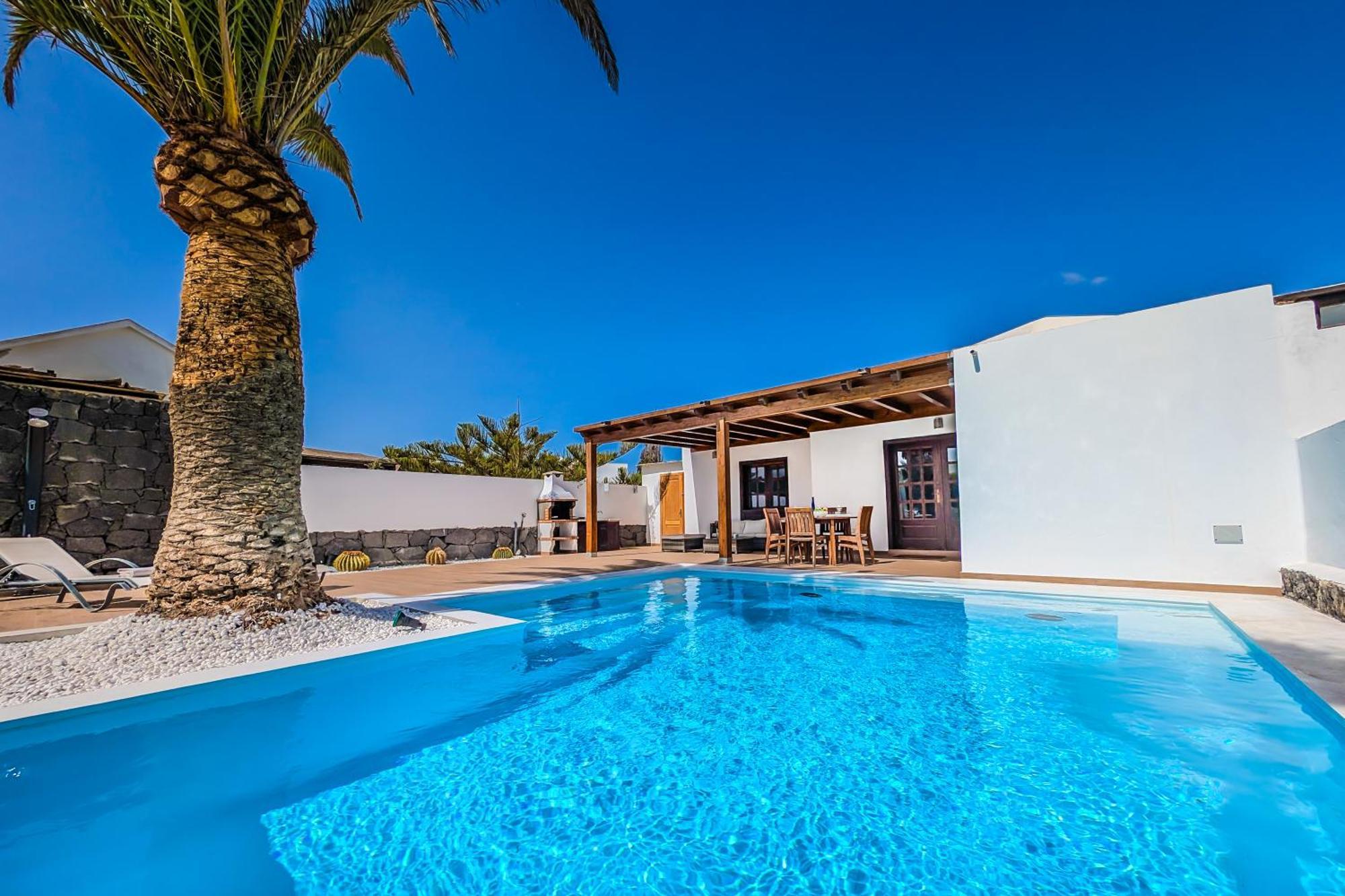 Villa Axular With Heated Private Pool 普拉亚布兰卡 外观 照片